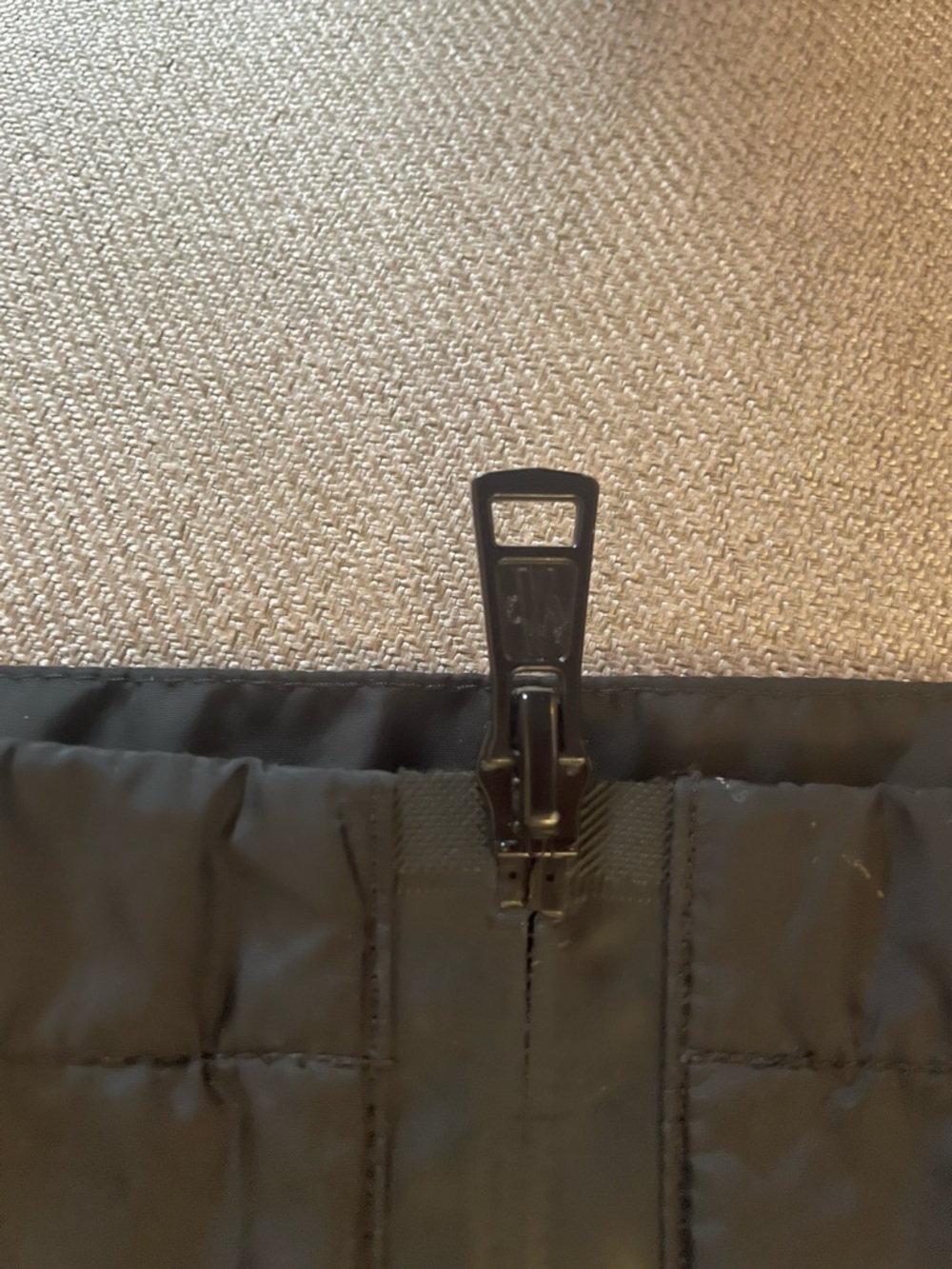 Moncler Black Men's Windbreaker Jacket with Red Trim - Picture 11 of 14